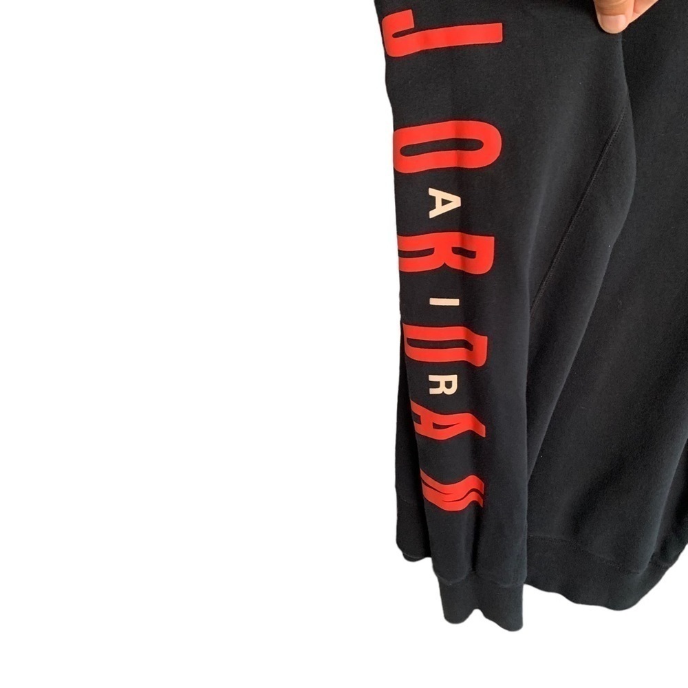 Nike Air Jordan Black Red White NBA Crewneck Sweatshirt Basketball Size Large - Picture 3 of 6